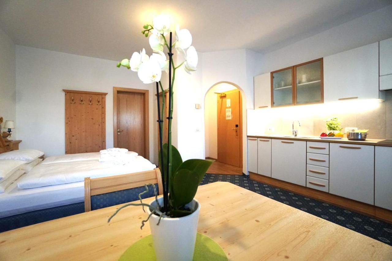 Garni La Dorada Apart otel Colfosco Dış mekan fotoğraf