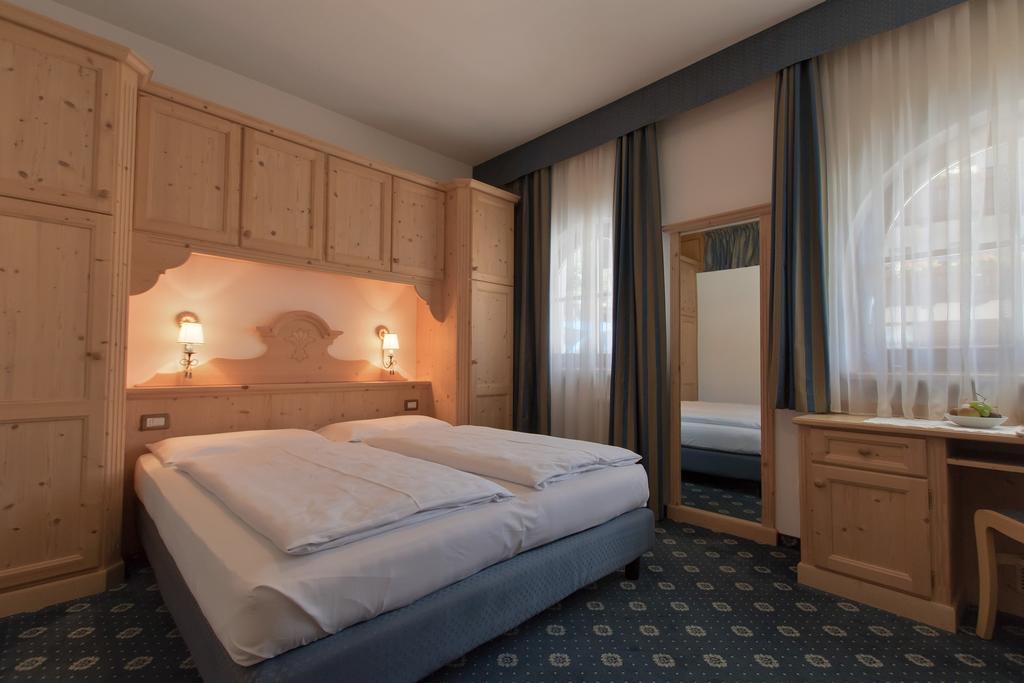Garni La Dorada Apart otel Colfosco Dış mekan fotoğraf