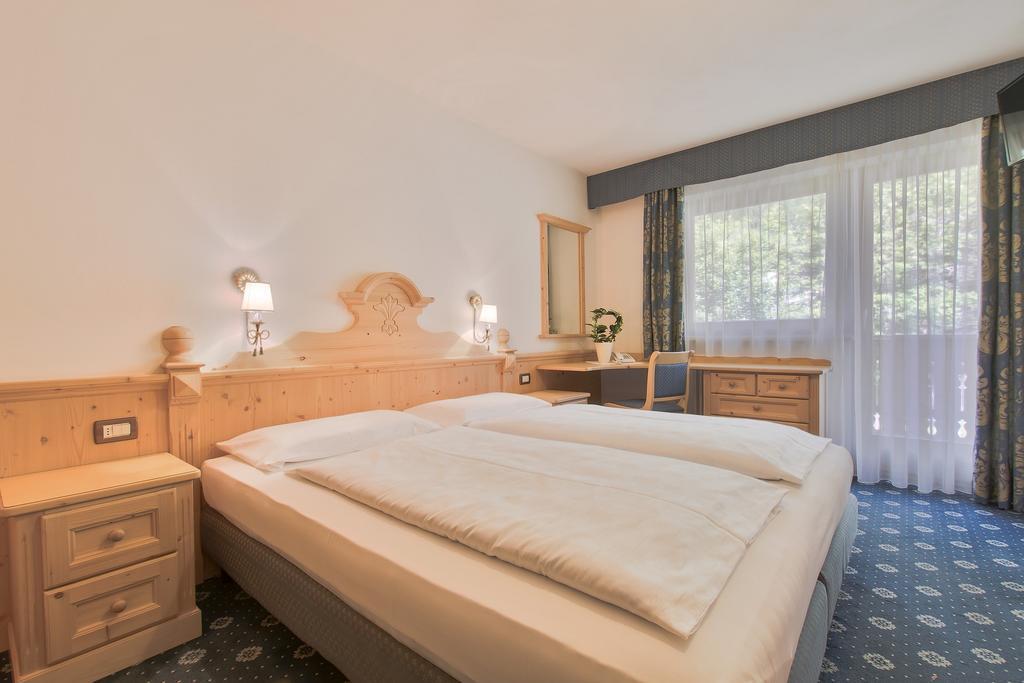 Garni La Dorada Apart otel Colfosco Dış mekan fotoğraf
