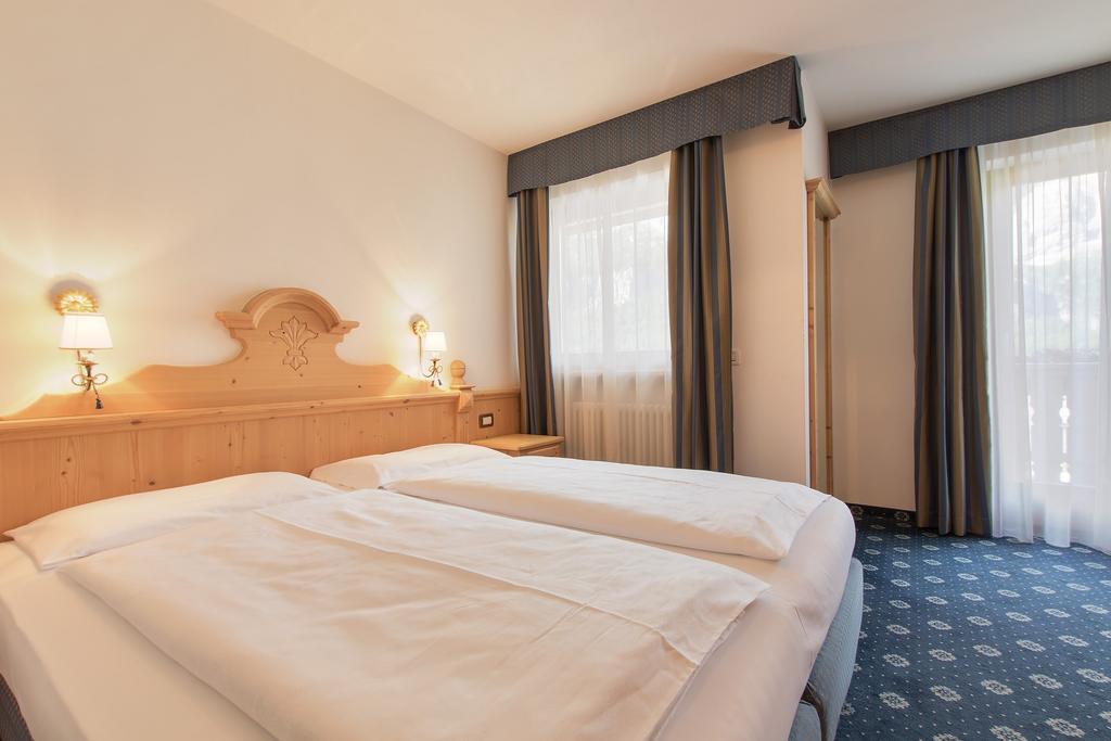 Garni La Dorada Apart otel Colfosco Dış mekan fotoğraf