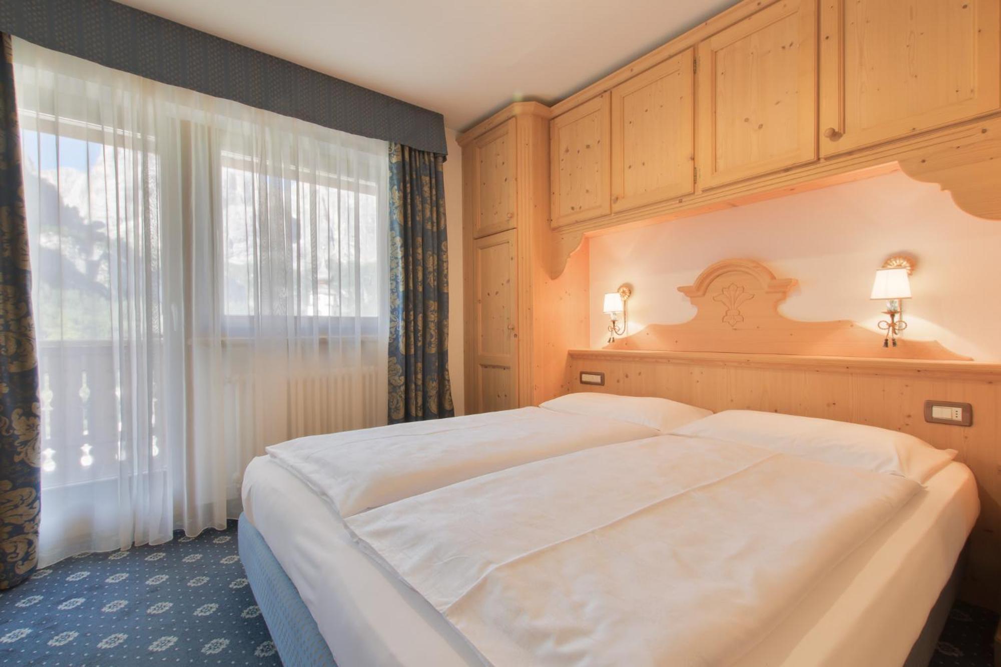 Garni La Dorada Apart otel Colfosco Dış mekan fotoğraf